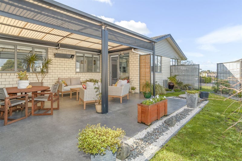 6/4 Greystone Place , Omokoroa, Western Bay Of Plenty - Carousel 1