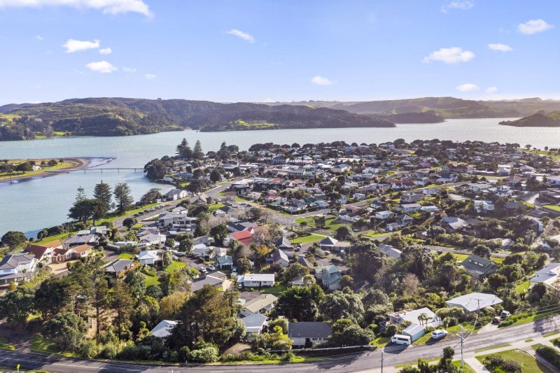 14A Norrie Avenue, Raglan - Carousel 31