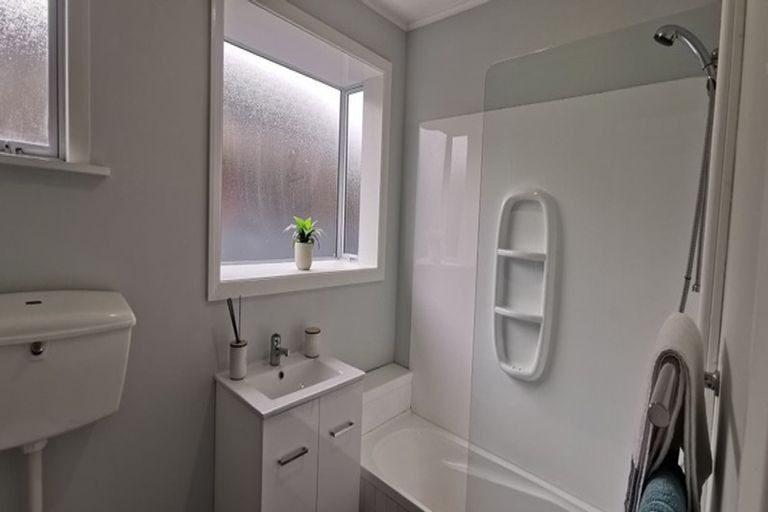 9 Mappleton Avenue, Burnside, Christchurch - Carousel 15