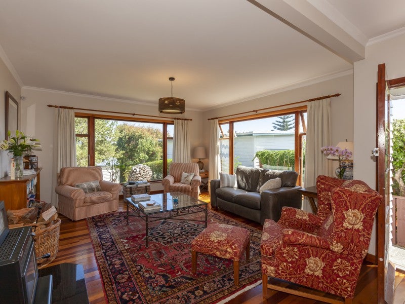 13 Ngaio Road, Raumati Beach, Paraparaumu - Carousel 1