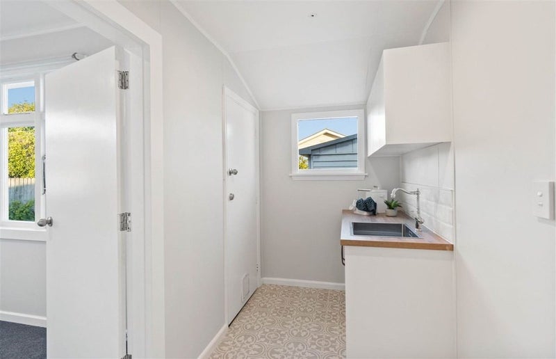 1/90 Conway Street, Somerfield, Christchurch - Carousel 18