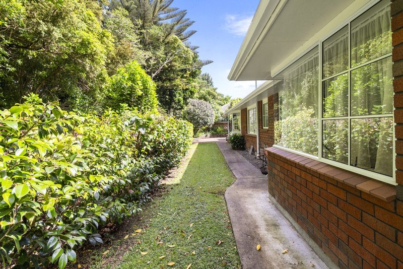 1 Jensen Court, Hokowhitu, Palmerston North - Carousel 15