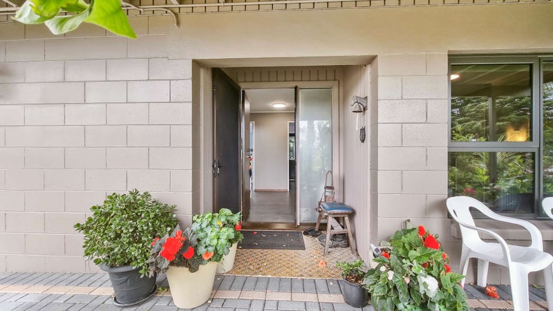 1A Peace Street, Glenholme, Rotorua - Carousel 2