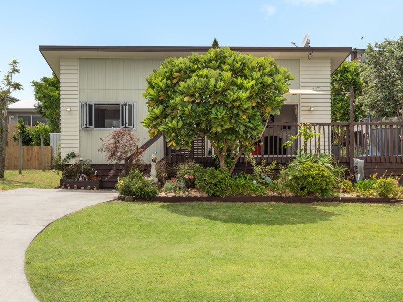 7 Waikite Way, Welcome Bay, Tauranga - Carousel 2