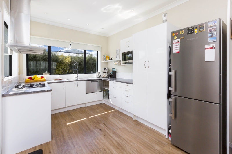 801A Fergusson Drive, Elderslea, Upper Hutt - Carousel 2