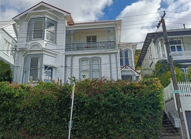 28 Grant Road, Thorndon, Wellington - Carousel 1