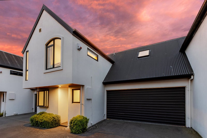 2/15 Ayr Street, Riccarton, Christchurch - Carousel 2