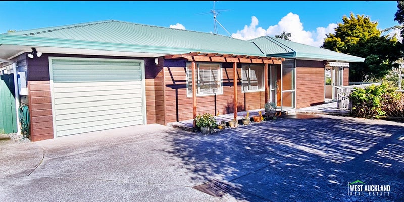 23A Captain Scott Road, Glen Eden, Auckland - Carousel 1