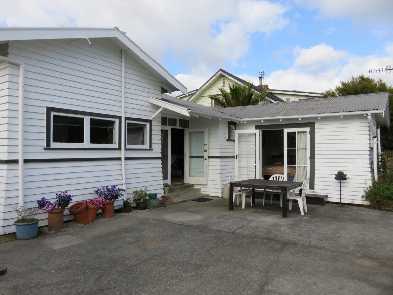 10 Annandale Avenue, Takaro, Palmerston North - Carousel 2
