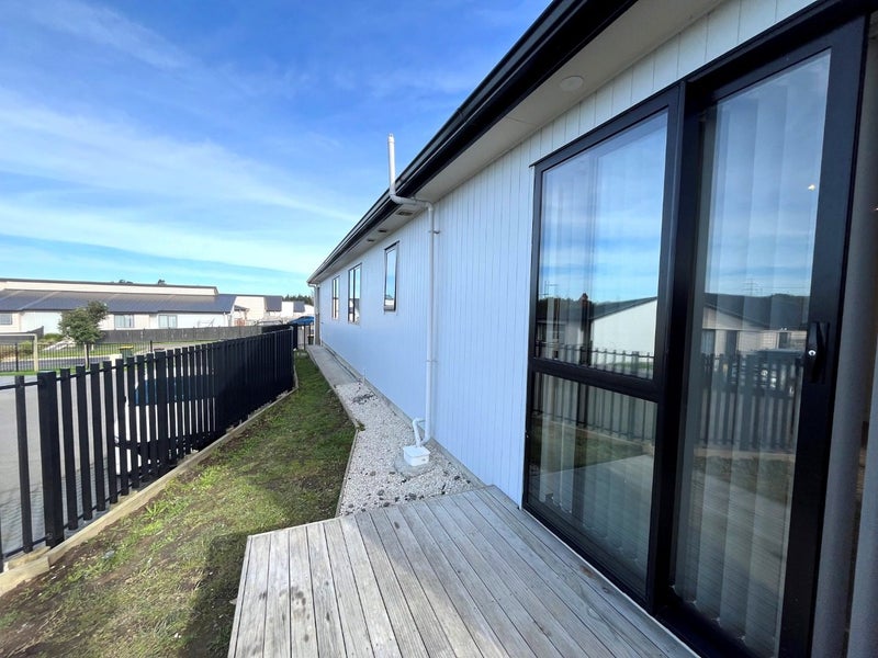 3A Cronshaw Road, Karaka, Papakura - Carousel 2