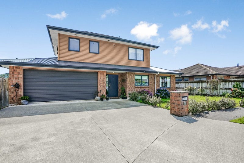 12 Fraser Colman Grove, Wainuiomata, Lower Hutt - Carousel 1
