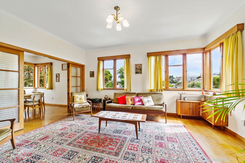 12C Edinburgh Terrace, Berhampore, Wellington - Carousel 2