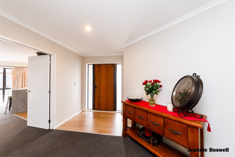 40 Tennyson Avenue, Kelvin Grove, Palmerston North - Carousel 2