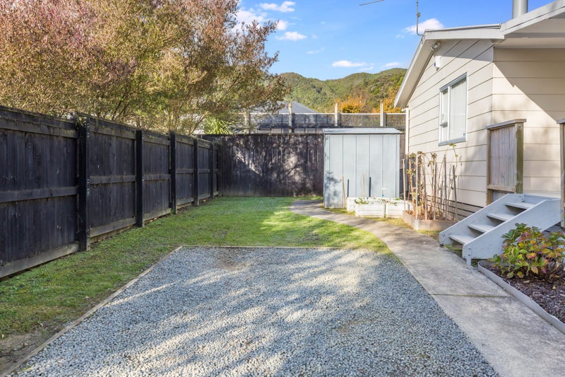 2/52 Tawhai Street, Stokes Valley, Lower Hutt - Carousel 13