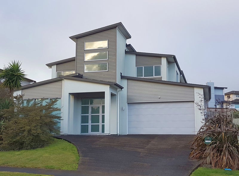 19 Kilkelly Avenue, Pinehill, Auckland - Carousel 1
