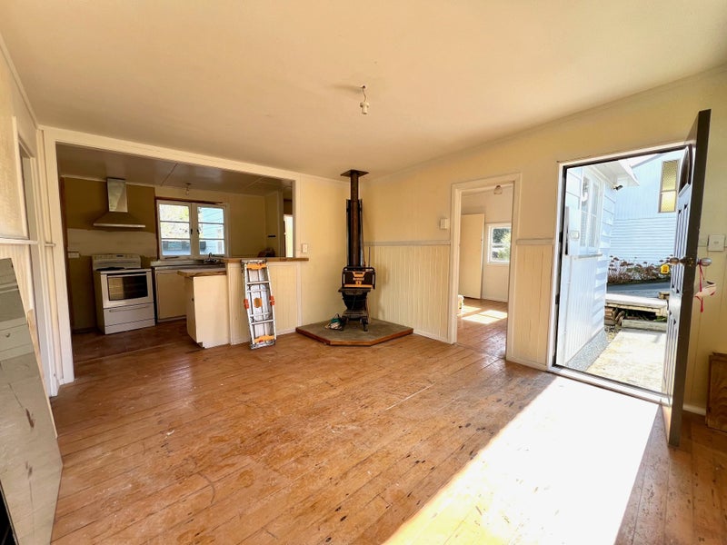 36 Lorenzen Bay Road, Raglan, Raglan - Carousel 2