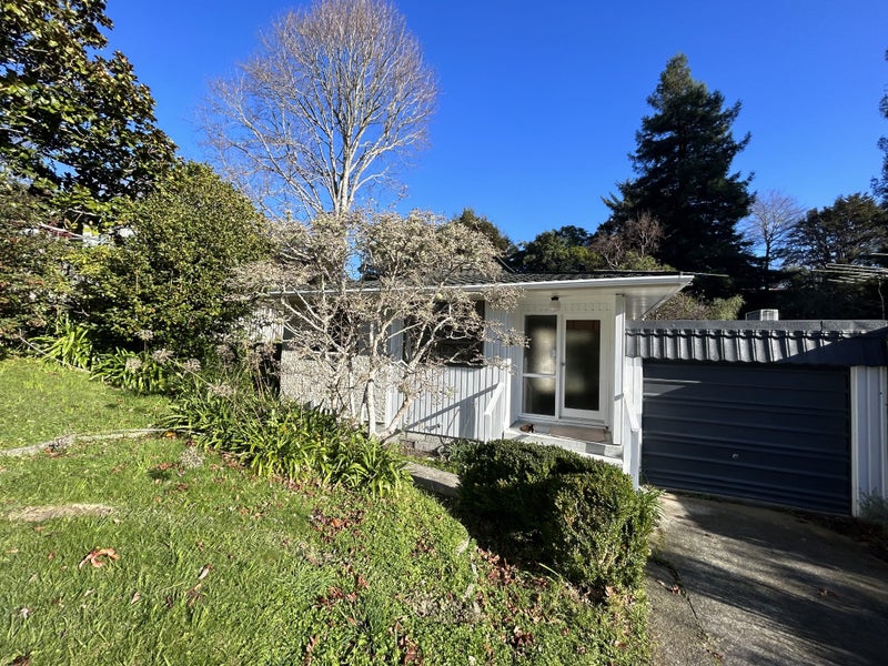 2A Goodwin Place, Pinehaven, Upper Hutt - Carousel 12