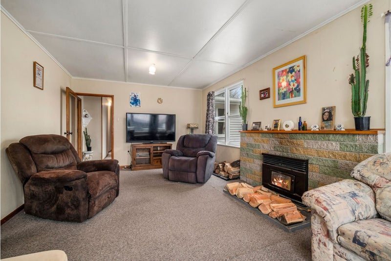 4 Hingaia Street, Turangi - Carousel 2