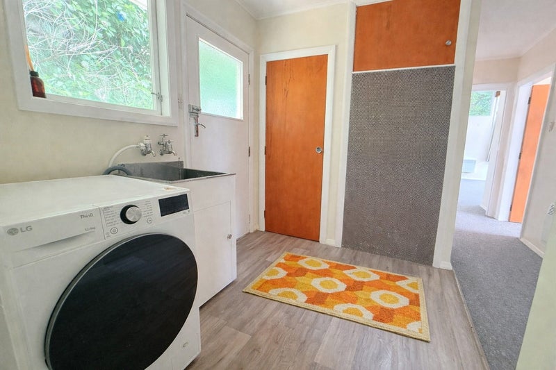 32 Ngaio Road, Kelburn, Wellington - Carousel 6