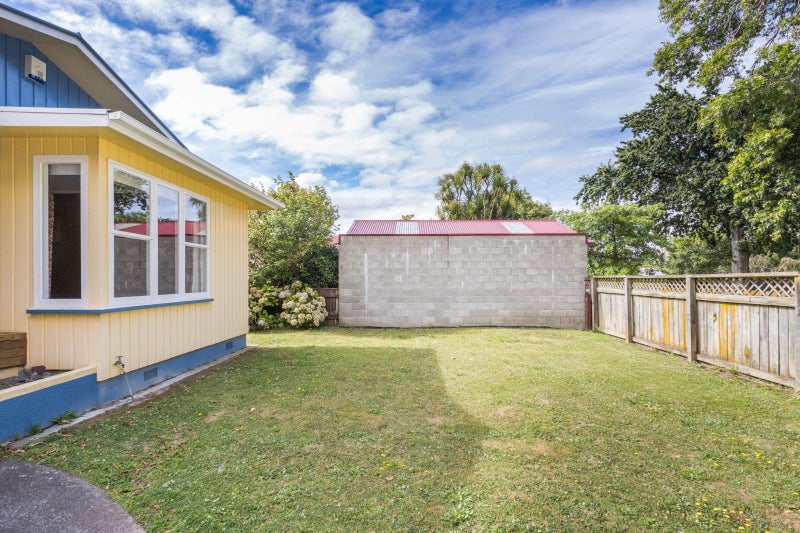 39 Batt Street, West End, Palmerston North - Carousel 17