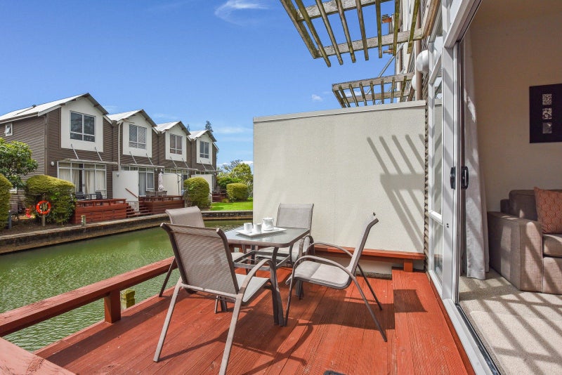 66/1420 Hamurana Road, Mourea, Rotorua - Carousel 1