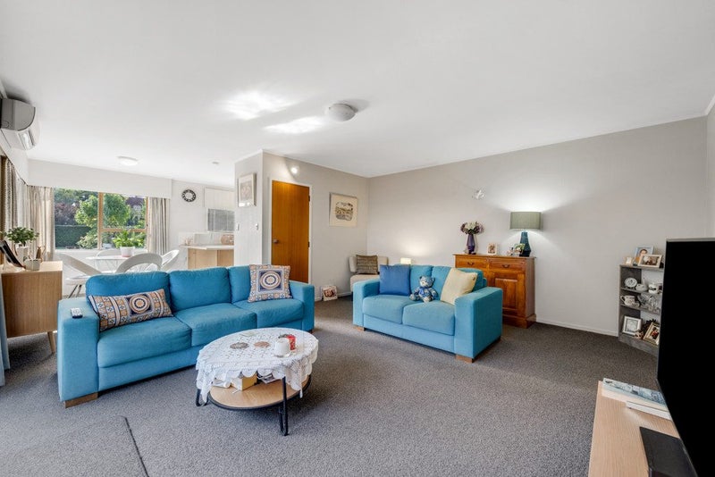 1/81 Cook Street, Howick, Auckland - Carousel 2