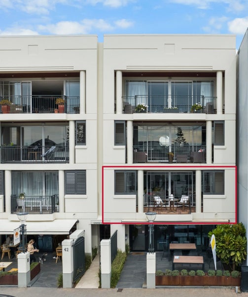 14/42 Marriner Street, Sumner, Christchurch - Carousel 2