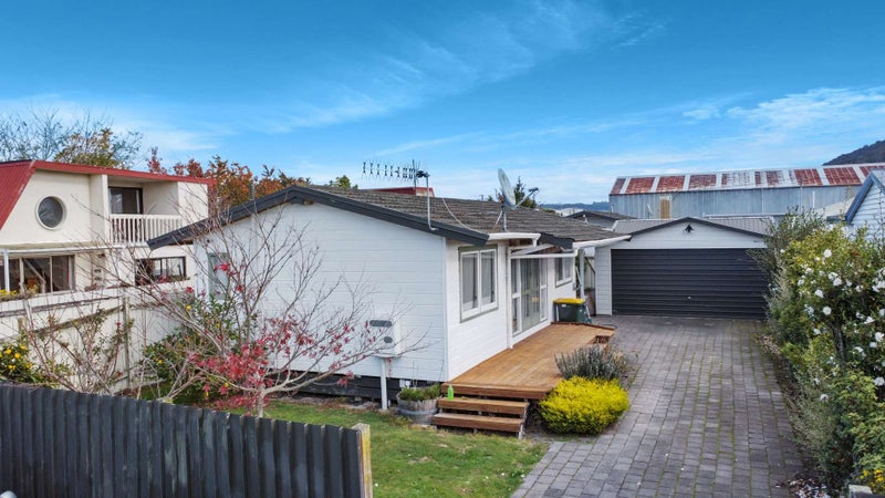 30 Neil Road, Fairy Springs, Rotorua - Carousel 2