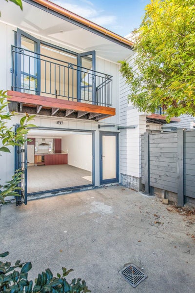 70/3 Burton Street, Grafton, Auckland - Carousel 2