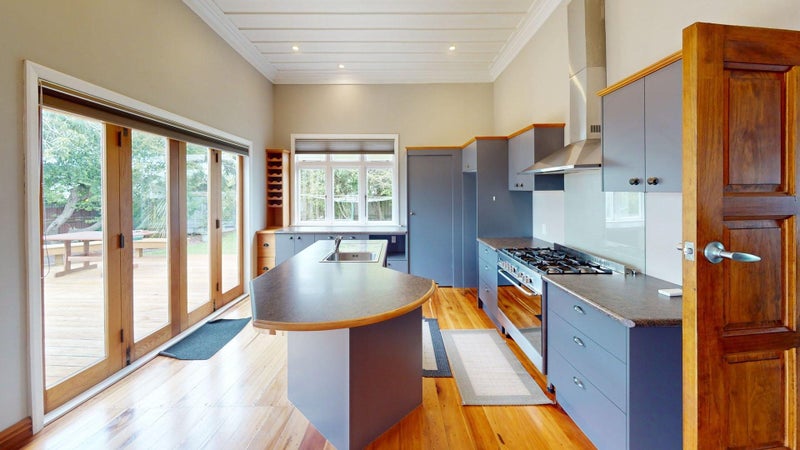 540 Pioneer Highway, Highbury, Palmerston North - Carousel 2