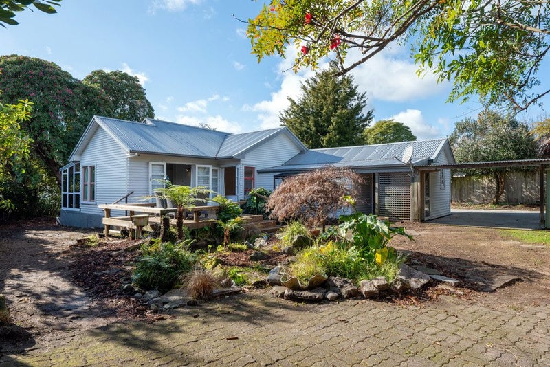 25 Lewis Road, Lynmore, Rotorua - Carousel 2