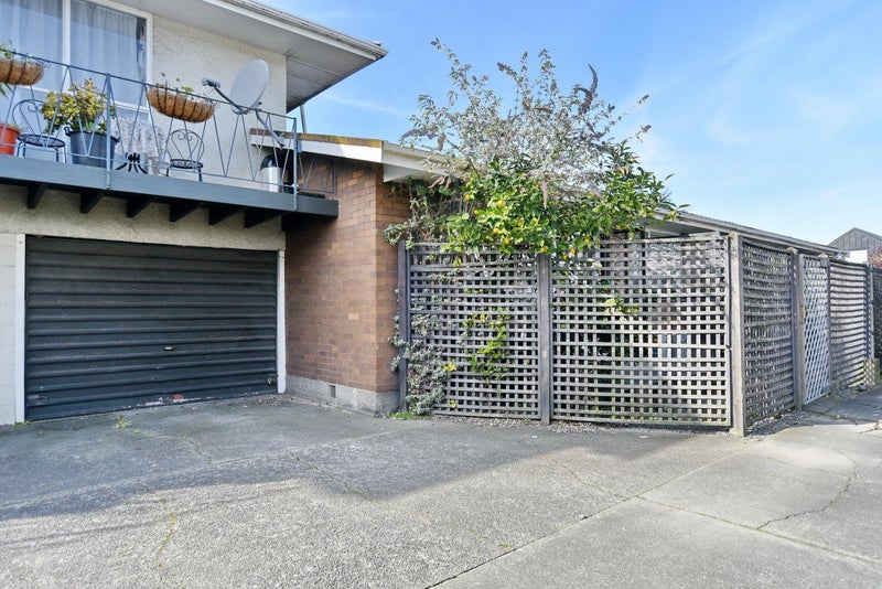 4/327 Gloucester Street, Christchurch Central, Christchurch - Carousel 16