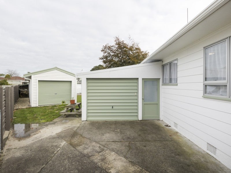 107 Ruamahanga Crescent, Terrace End, Palmerston North - Carousel 19