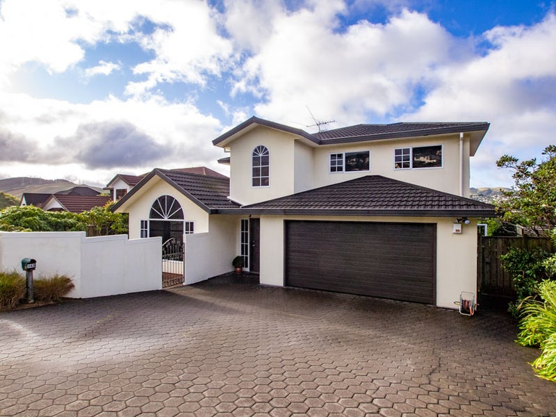 143 Westchester Drive, Churton Park, Wellington - Carousel 1