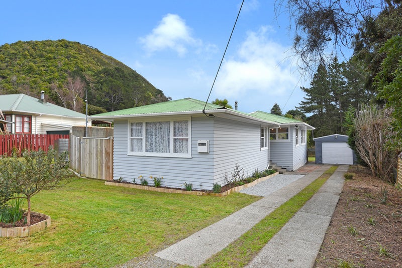 18 Maymorn Road, Te Marua, Upper Hutt - Carousel 16