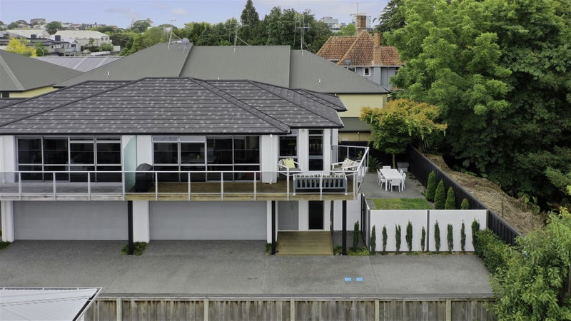 5/17 Manning Street, Hamilton Central, Hamilton - Carousel 16