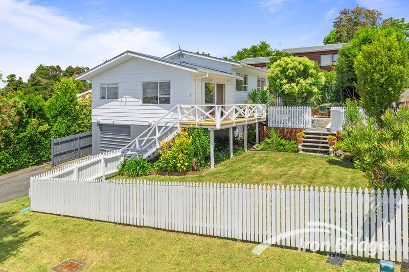 1/15 Witheford Drive, Bayview, Auckland - Carousel 1