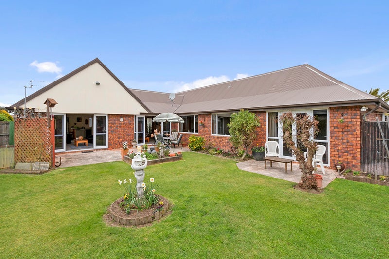 23 Anglesea Avenue, Parklands, Christchurch - Carousel 2