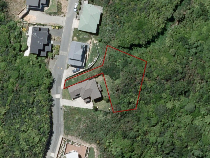 24 Alanbrooke Place, Karori, Wellington - Carousel 2
