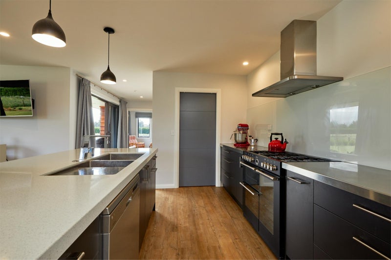 67 Titoki Drive, Kaikoura - Carousel 2