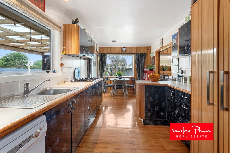 592 State Highway 14, Whangarei - Carousel 1