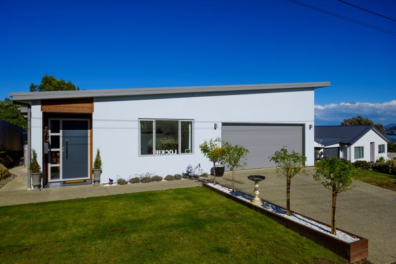 22A Raynbird Street, Company Bay, Dunedin - Carousel 1