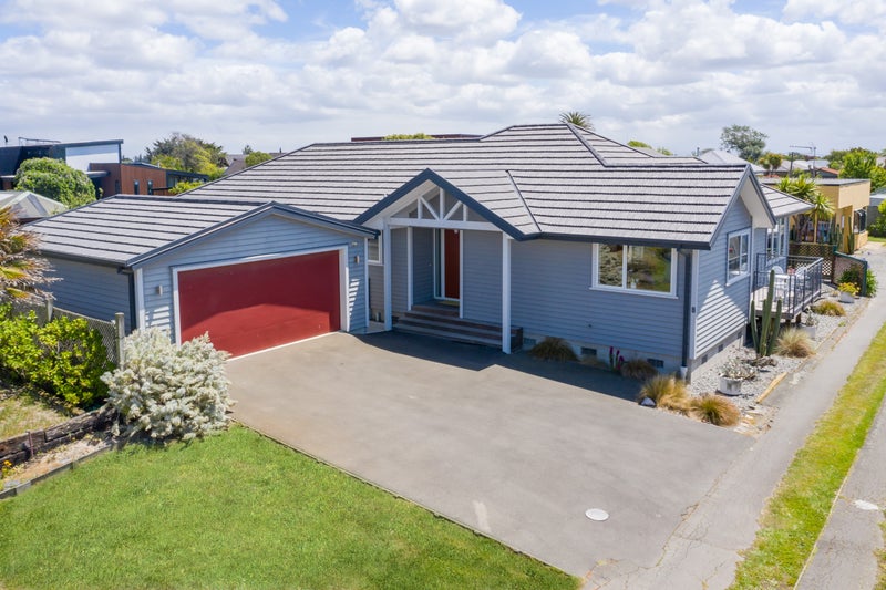 98B Bridge Street, New Brighton, Christchurch - Carousel 1
