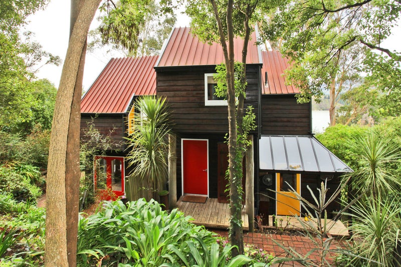 159 Main Road, Lyttelton - Carousel 1