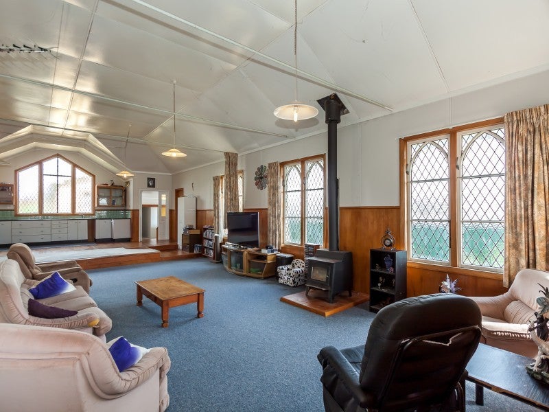 10 Baring Street, Bunnythorpe, Palmerston North - Carousel 1