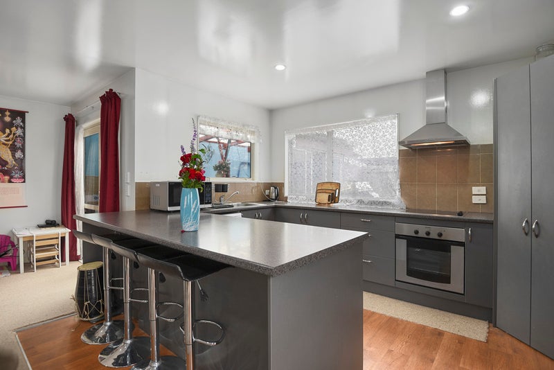 59 Charles Street, Waltham, Christchurch - Carousel 2