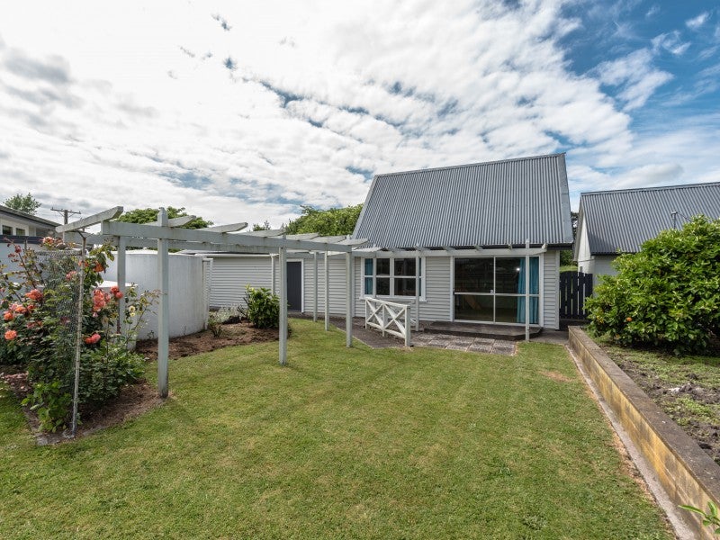 62 Lissette Road, Newstead - Carousel 14