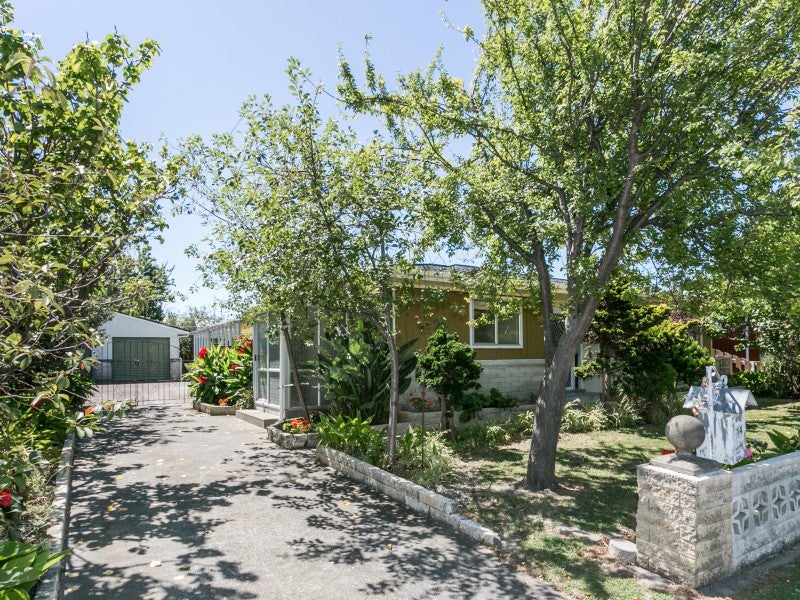 14 Lyttelton Crescent, Tamatea, Napier - Carousel 2