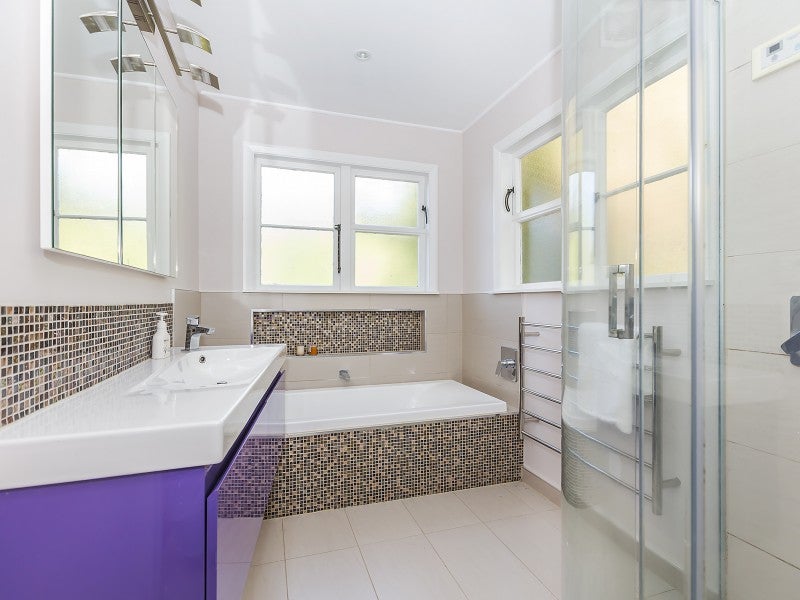 49 Gloucester Street, Wilton, Wellington - Carousel 16