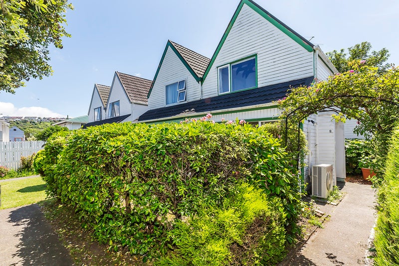 3/50 Darlington Road, Miramar, Wellington - Carousel 1